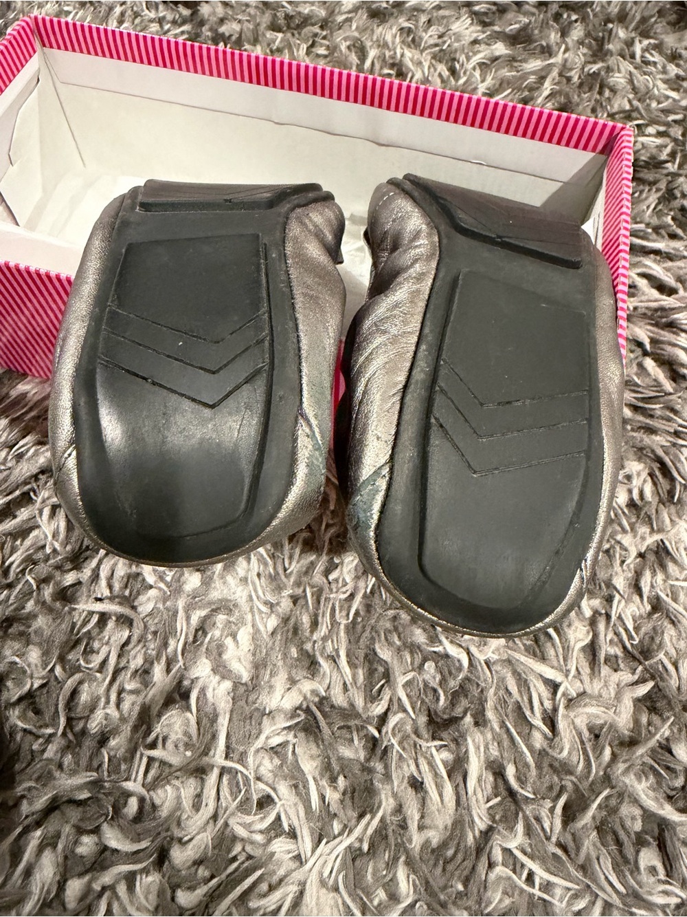me too Pewter Metallic Lilyana Ballet Flats - Picture 8 of 13